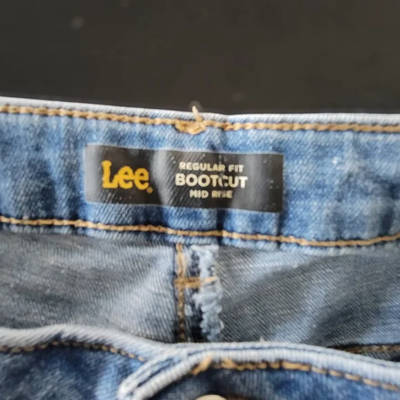 Lee Regular Fit Bootcut Mid Rise Medium Wash Womens Blue Jeans , 12 - Picture 4 of 6